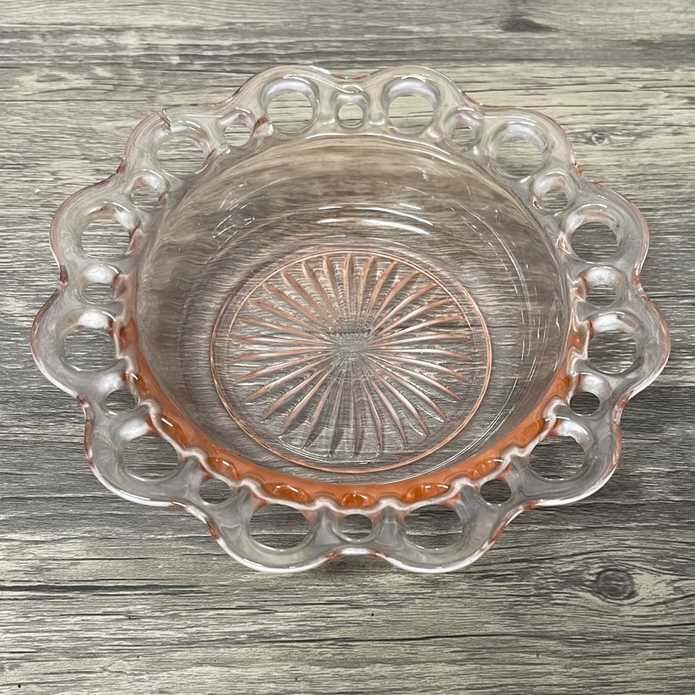 Vintage Pink Depression Glass Old Colony Open Lace Berry Bowl 6”‎